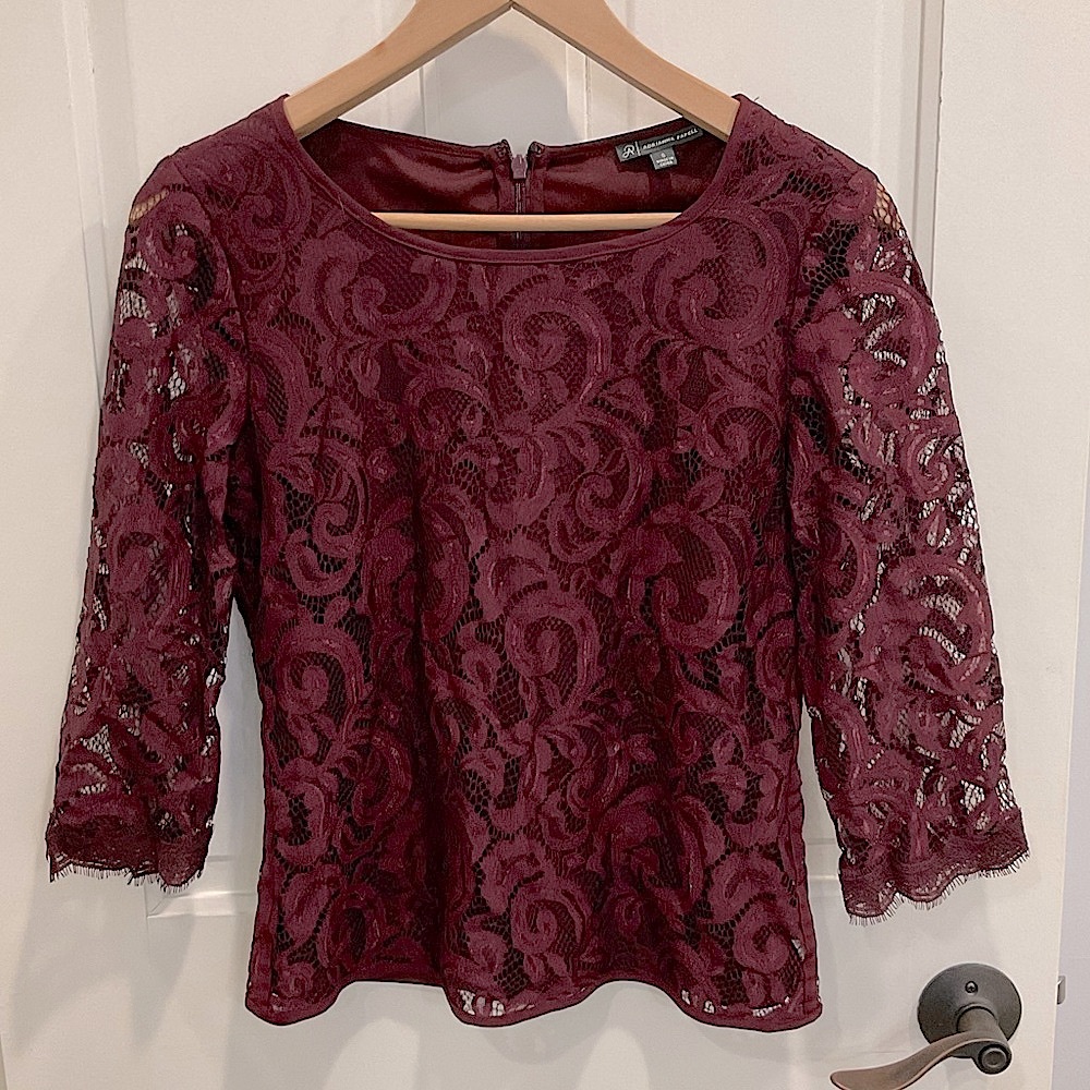 Adrianna Papell Lace Size Small Top